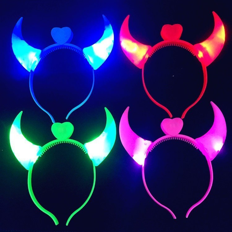 Kids Glowing Toys Party Toys Glowing Headband / Whistle / Gyro Ring / Birthday Gift Toys