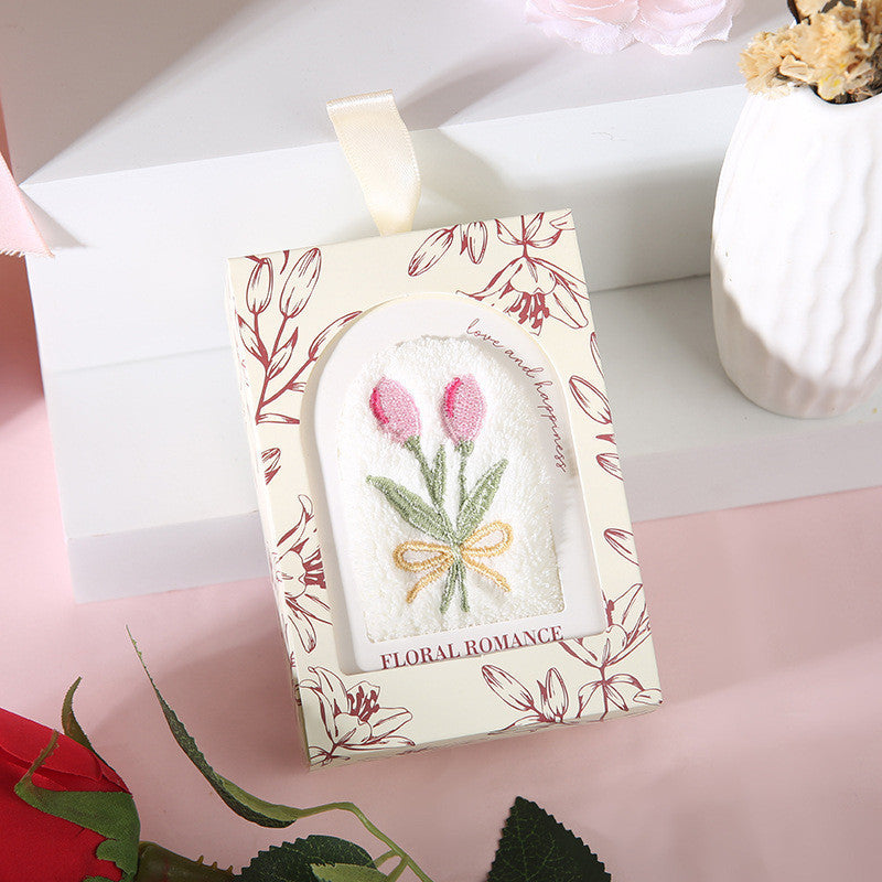 Tulip Embroidered Towel Gift Box Wedding Favor Souvenir Bridesmaid Gifts Opening Event Presents Small Gift