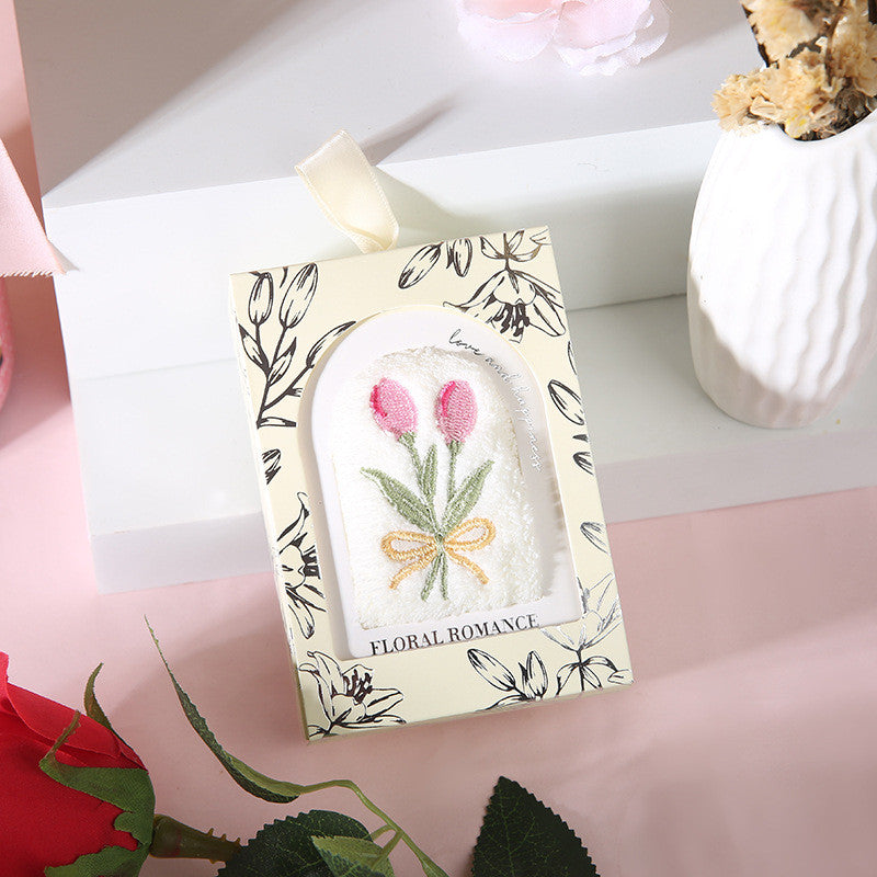 Tulip Embroidered Towel Gift Box Wedding Favor Souvenir Bridesmaid Gifts Opening Event Presents Small Gift