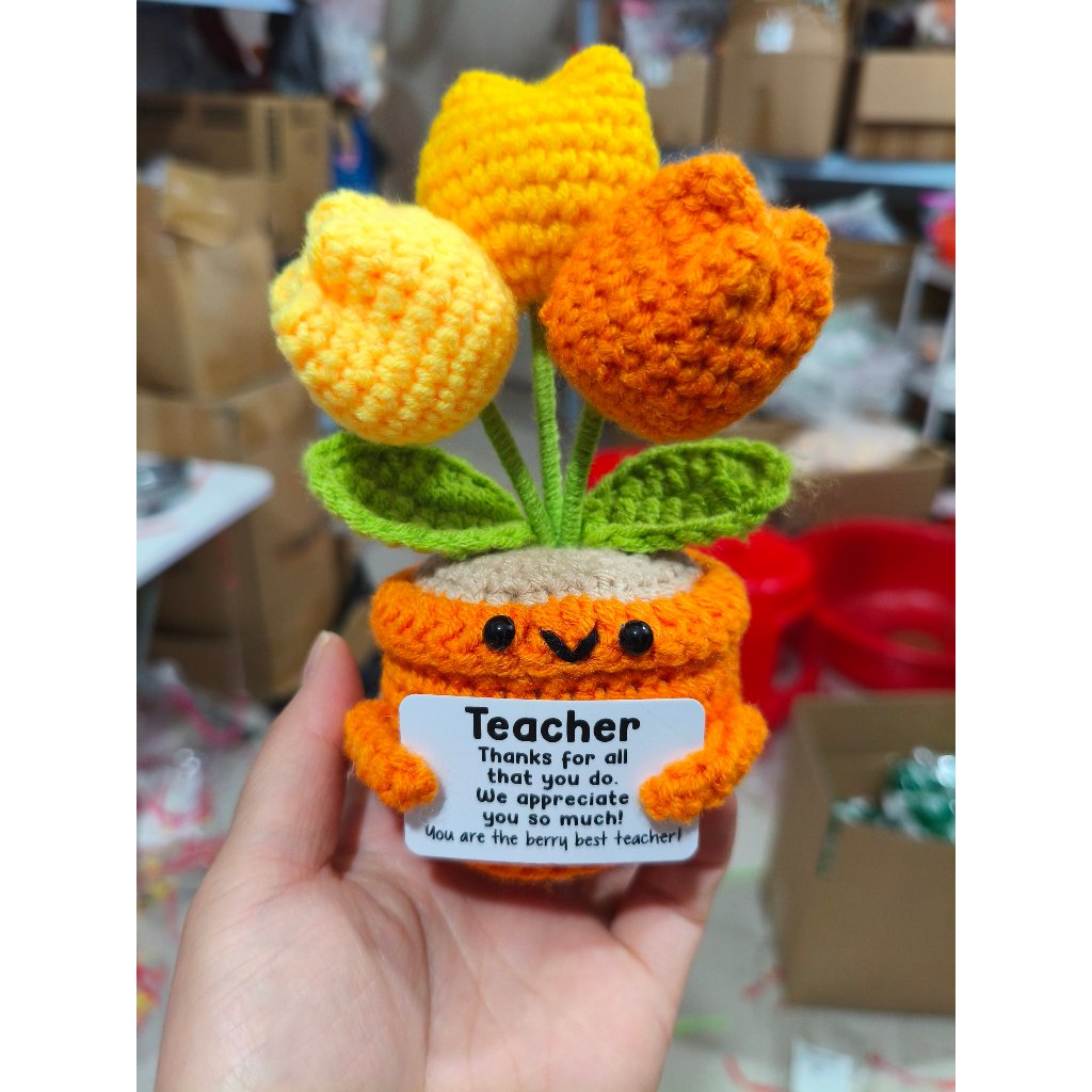 Crochet Sunflower Mini Potted Flower Handmade Decor Office Desk Car Decor Gift for Women Teachers Birthday Christmas